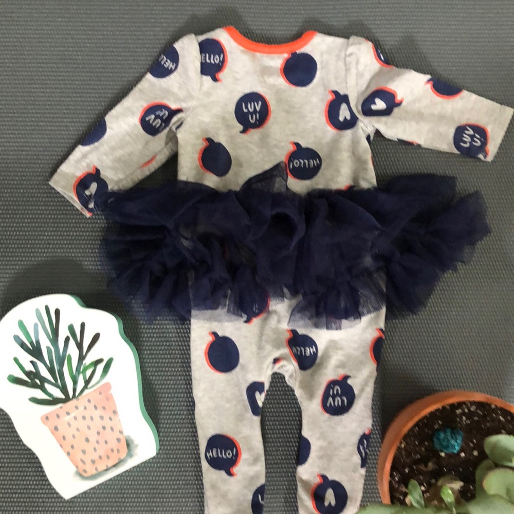 🎀Cat & Jack sleeper w/ ruffles🎀 - Picture 3 of 4